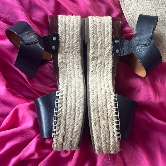 Franco Sarto Velcro wedges - Picture 3 of 9